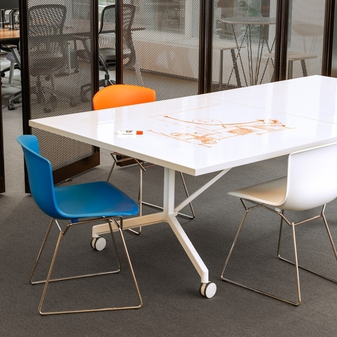 Knoll International Bertoia Plastic Side Chair Shop I Design