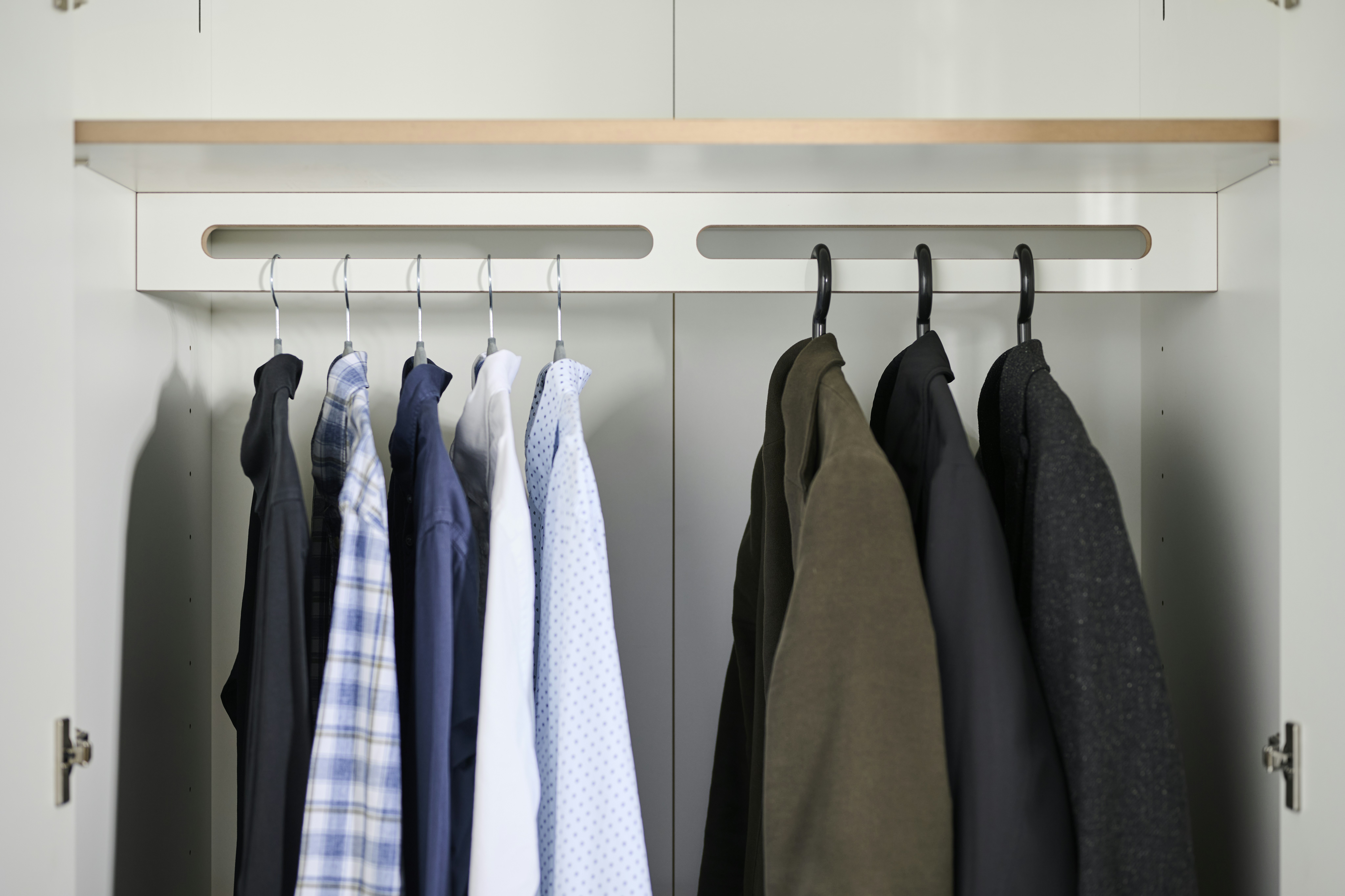 Tojo Tojo Schrank Fachboden mit Kleiderstange kaufen