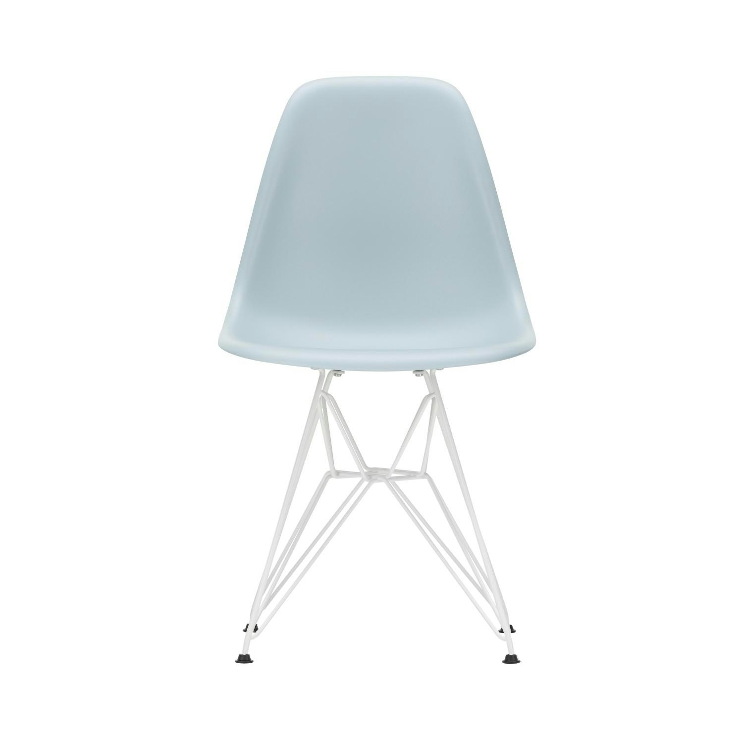 Vitra - DSR Eames Plastic Side Chair - Gestell weiß - Sitzschale eisgrau RE - Filzgleiter basic dark für Hartboden - 1