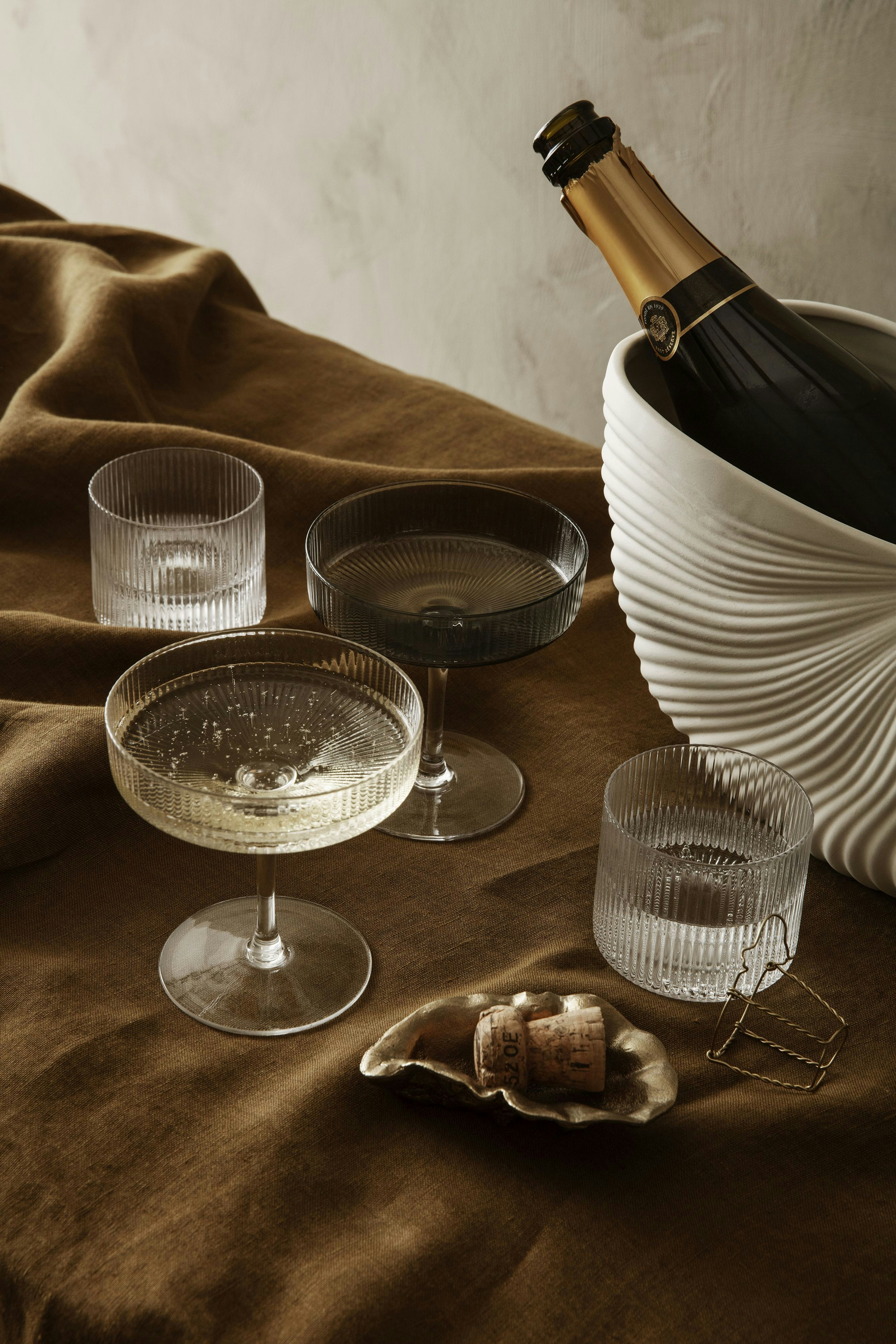 Ferm Living Ripple Champagnerschalen kaufen