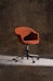 Gubi - Bat Meeting Chair volledig gestoffeerd met wielen - 4 - Preview