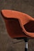 Gubi - Bat Meeting Chair entièrement rembourré avec roulettes - 5 - Aperçu