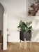Design House Stockholm - Botanic Pedestal Pot bloempot - antraciet - 2 - Preview