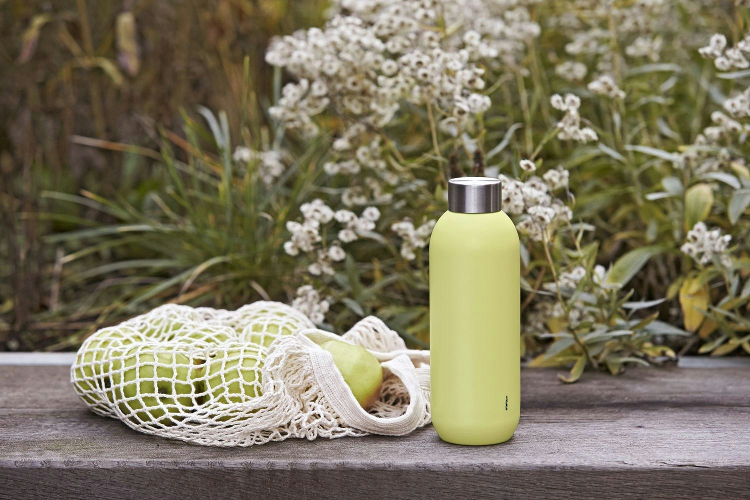 Stelton Keep Cool Trinkflasche online bestellen