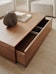 New Works - Mass Wide Coffee Table avec tiroir - Walnut - 6 - Aperçu