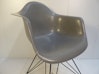 Design Outlet - Vitra - Eames Fiberglass Chair DAR - Gestell schwarz - Sitzschale Eames Raw Umber (Retournr. 228769) - 3 - Vorschau