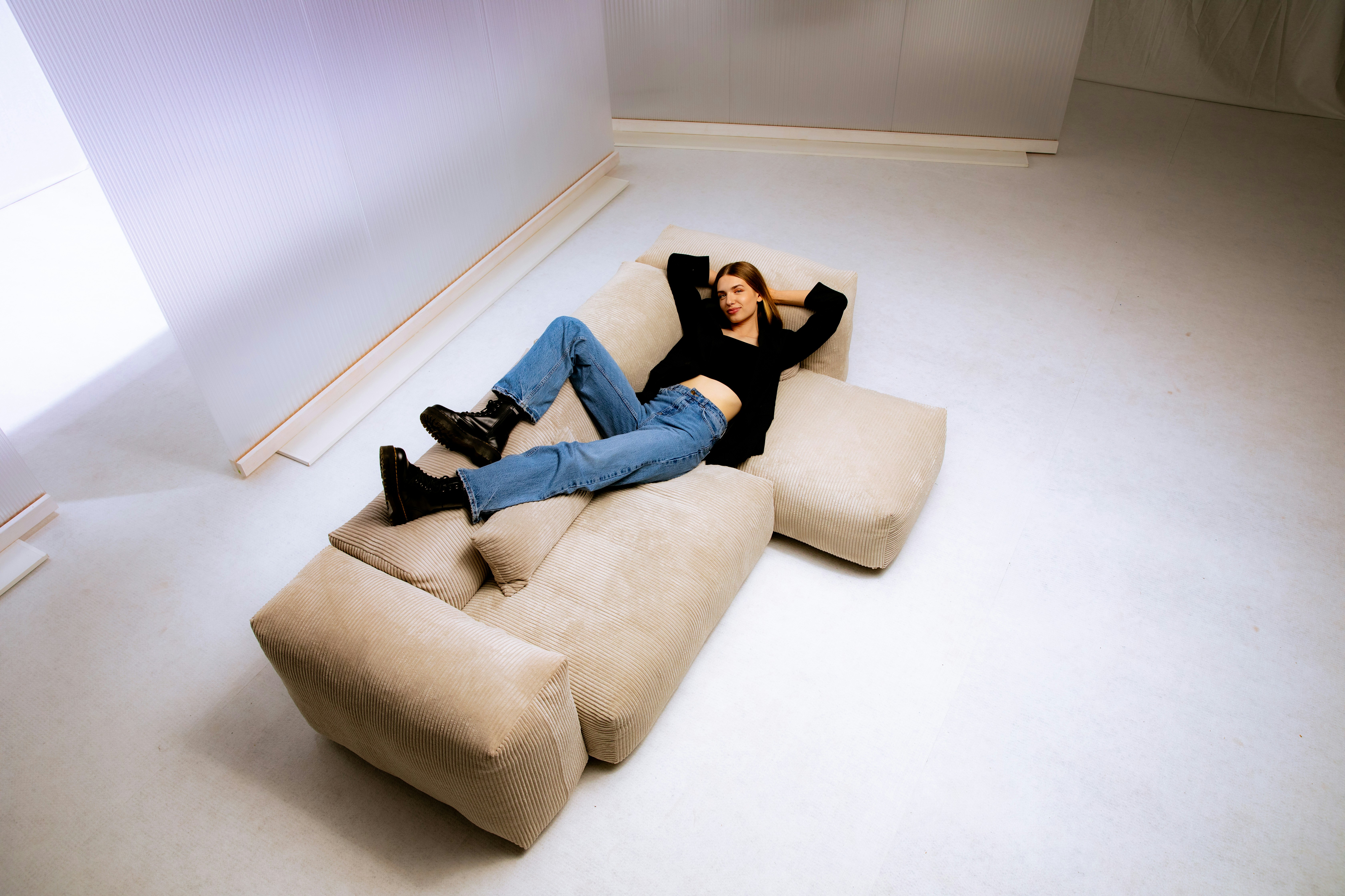 vetsak Two Module Chaise Sofa Cord Velours 209 x 115 cm kaufen