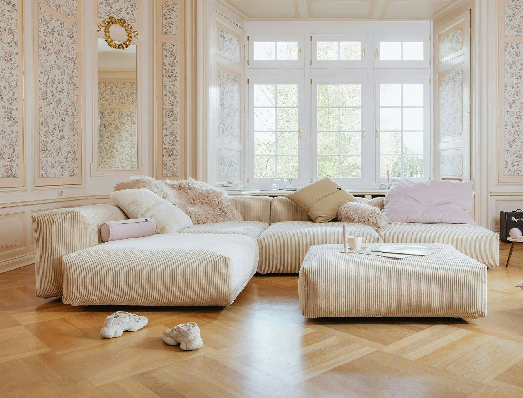 vetsak Medium 2Sitzer Sofa Cord Velours Shop I designbestseller.de