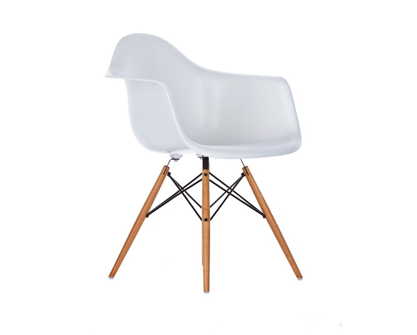 Vitra - DAW Eames Plastic Armchair - weiss - Sitzhöhe 43 cm - 1